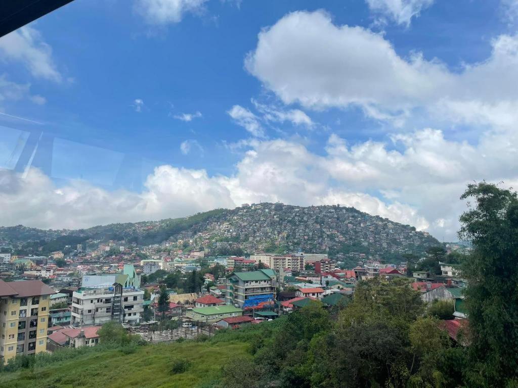 Aura One Hotel Baguio City Екстер'єр фото